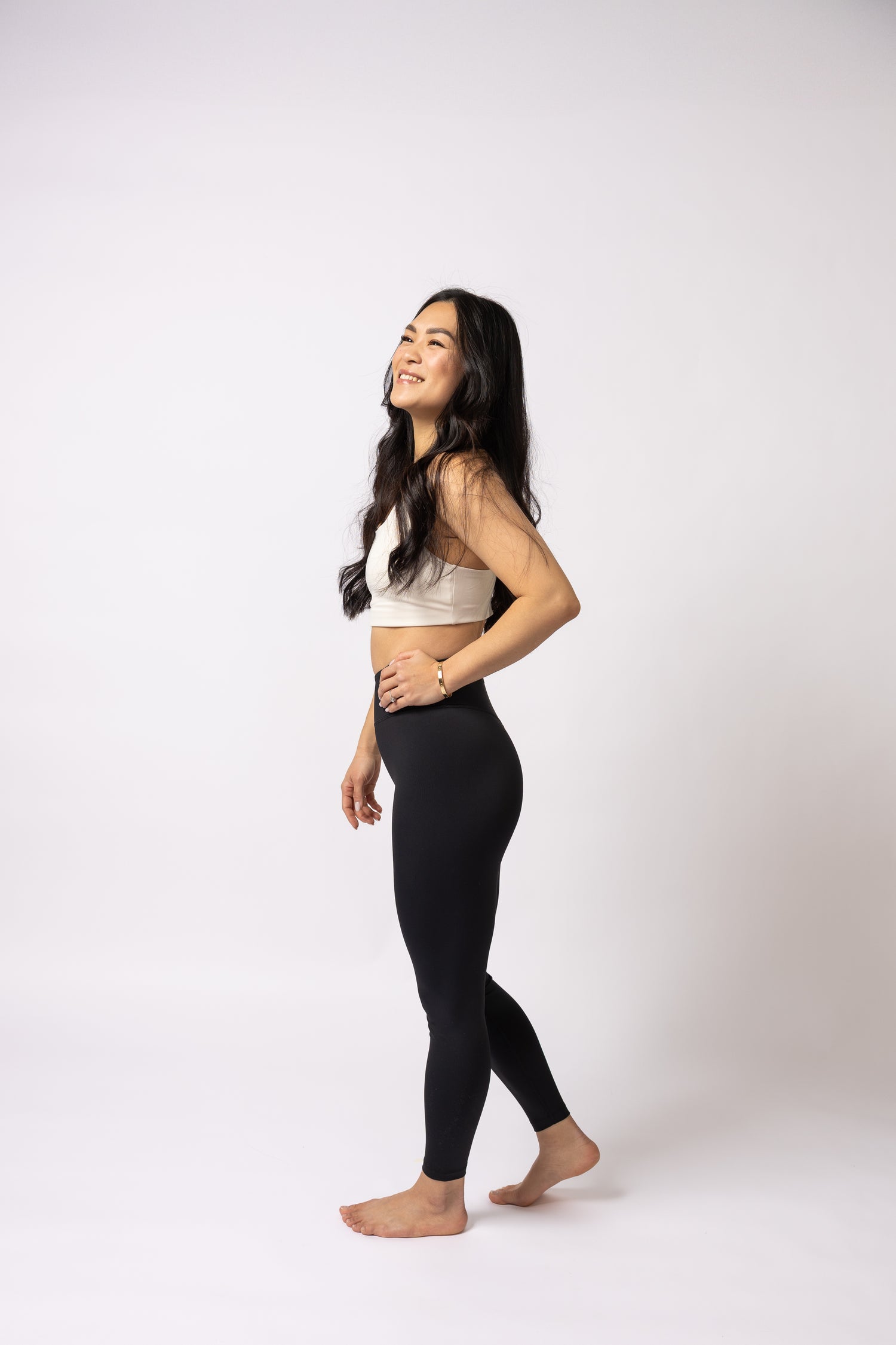 EVERYDAY LEGGING WITH “SLIP & CLICK” MECHANISM